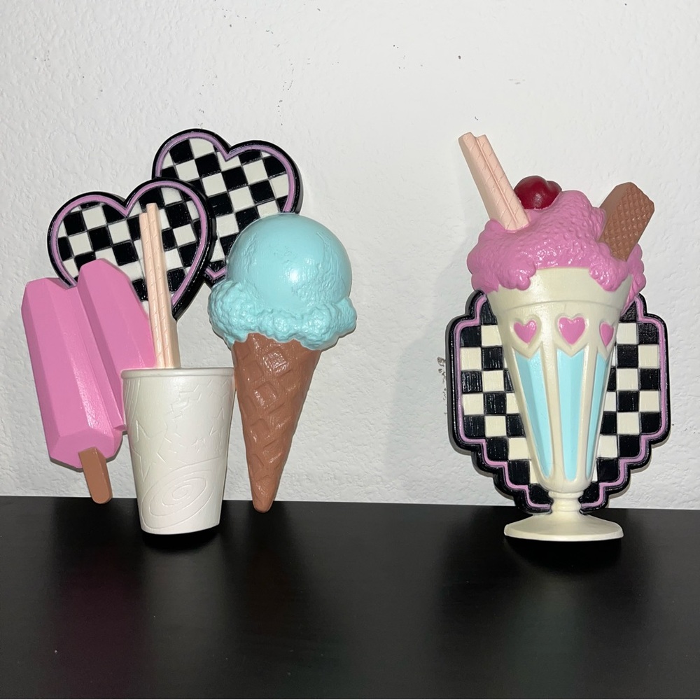 1993 Burwood Products 1950s style ice cream shop diner style decor wall hangings